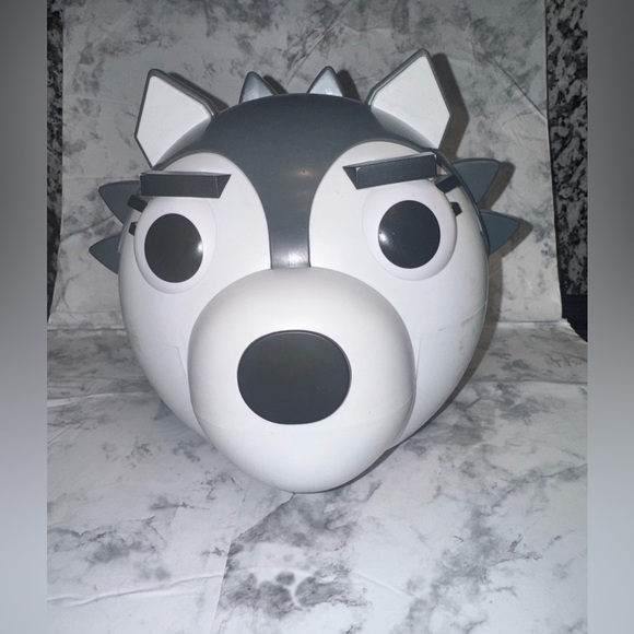 ROBLOX Piggy Willow Head Plastic Bank W/ Some Accessories Bundle Preowned - Picture 1 of 7